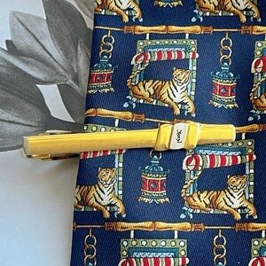 ❌SOLD❌Vintage YSL Neck Tie Pin Clip Clasp